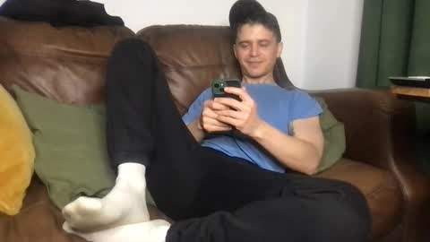 CamDoAttitude online show from May 13, 9:45 pm