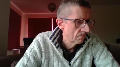 cameraaa online show from March 10, 2:01 pm