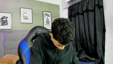 CAMERON online show from April 19, 3:17 am