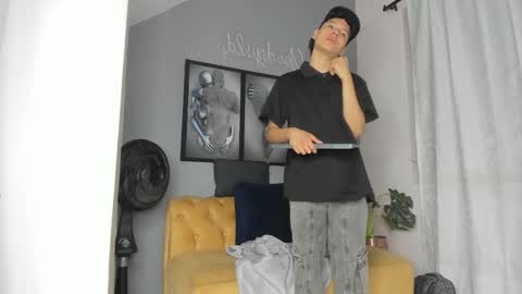 Camillo Virgil online show from February 3, 11:26 am