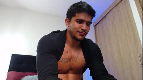 Snapshot of camilo_contre21 chatting on September 24, 9:46 pm camilo_contre21 online show from September 24, 9:46 pm