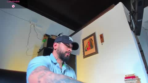Snapshot of camilomayer chatting on September 16, 3:35 pm Camilo online show from September 16, 3:35 pm