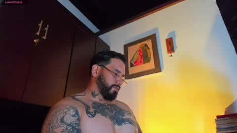 Camilo online show from May 11, 2:45 pm