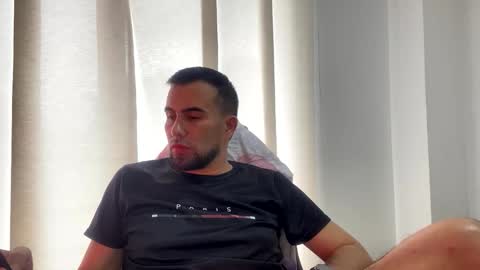 camilor_30 online show from May 11, 4:59 pm