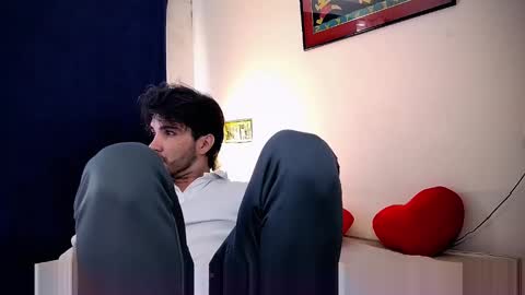 Snapshot of camilosaennz chatting on March 5, 8:23 pm camilo online show from March 5, 8:23 pm