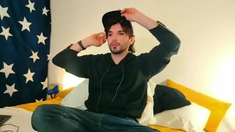 camilo online show from June 29, 4:07 am