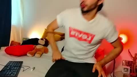 camilo online show from June 21, 10:48 pm