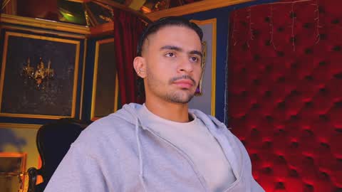 CLICK HERE  --   online show from December 19, 11:29 am