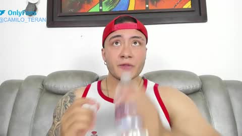 Camilo Teran online show from December 17, 2:01 am