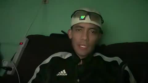 camisitas737 online show from March 26, 5:33 am