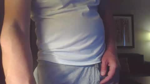 Snapshot of cammyman6900 chatting on September 23, 10:53 pm cammyman6900 online show from September 23, 10:53 pm