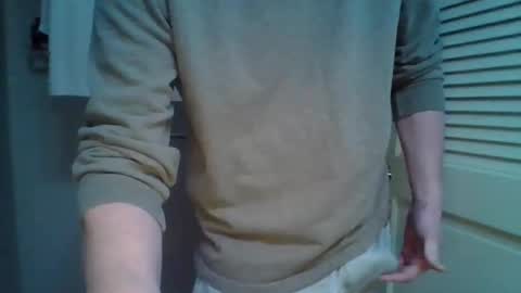 Snapshot of cammyman6900 chatting on March 2, 5:23 am cammyman6900 online show from March 2, 5:23 am
