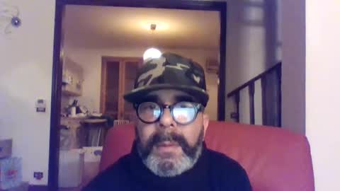Snapshot of camomilla72 chatting on February 28, 11:01 pm Cristian online show from February 28, 11:01 pm