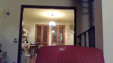 Snapshot of camomilla72 chatting on March 3, 10:51 pm Cristian online show from March 3, 10:51 pm