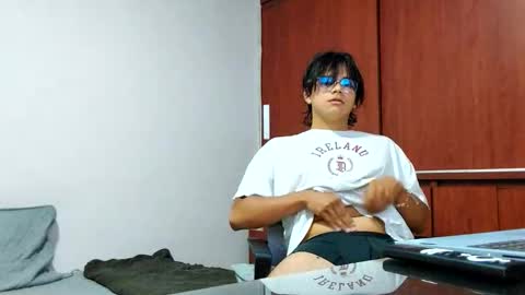 Camilo online show from April 13, 5:08 am