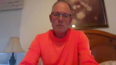 Snapshot of camperjay chatting on October 17, 9:08 pm james online show from October 17, 9:08 pm