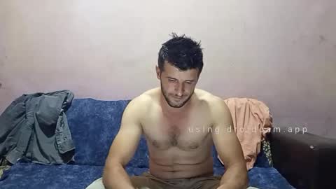 Snapshot of camshow22cm chatting on October 28, 6:21 pm FREMAN online show from October 28, 6:21 pm