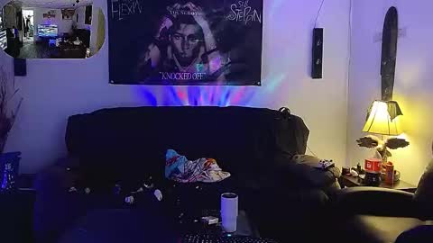 CanadaGuy1978 online show from April 6, 4:20 am