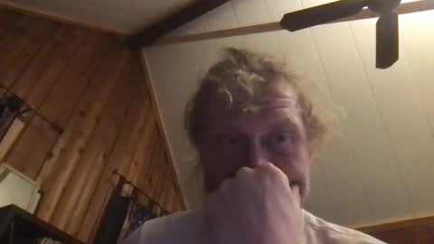 canadianDlight online show from February 17, 2:32 am