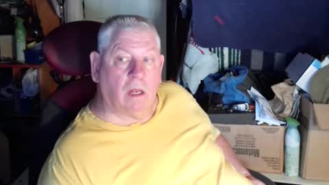 Snapshot of canoelicker69 chatting on September 12, 7:14 pm canoelicker69 online show from September 12, 7:14 pm