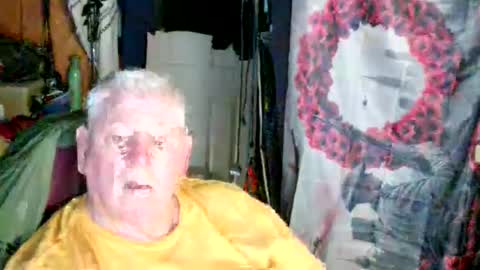 canoelicker69 online show from April 27, 6:57 pm