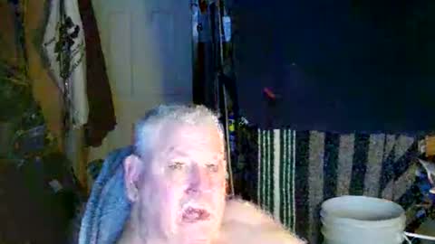 canoelicker69 online show from December 22, 9:01 pm