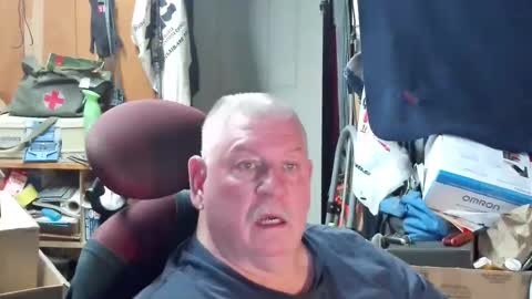 Snapshot of canoelicker69 chatting on September 9, 4:50 pm canoelicker69 online show from September 9, 4:50 pm