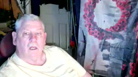 canoelicker69 online show from April 20, 7:16 pm