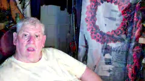 canoelicker69 online show from April 23, 7:05 pm