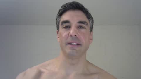 Snapshot of capmorgan247 chatting on January 6, 2:15 am capmorgan online show from January 6, 2:15 am