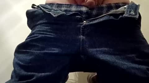 capricorn0069 online show from September 15, 5:36 pm