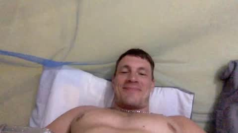Snapshot of capt_oliver chatting on January 23, 7:29 pm follow my twitter online show from January 23, 7:29 pm