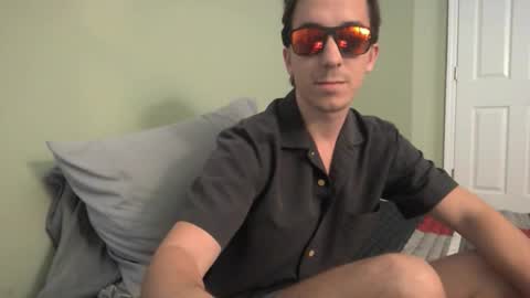 captain_chris8 online show from January 14, 2:49 am