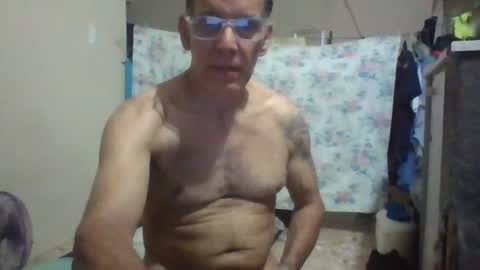 captainfox_ online show from June 26, 12:58 am