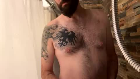 Snapshot of captnblackbeard chatting on December 25, 11:42 pm captnblackbeard online show from December 25, 11:42 pm