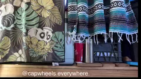 Snapshot of capwheels chatting on October 19, 10:13 pm CAP online show from October 19, 10:13 pm