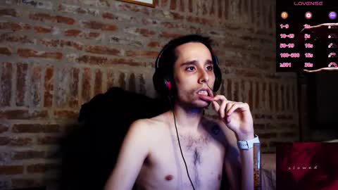 carameltoy4 online show from March 17, 12:14 am