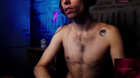 carameltoy4 online show from March 7, 6:00 am