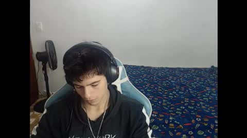 Snapshot of carapalida9008 chatting on October 2, 4:22 pm carapalida9008 online show from October 2, 4:22 pm