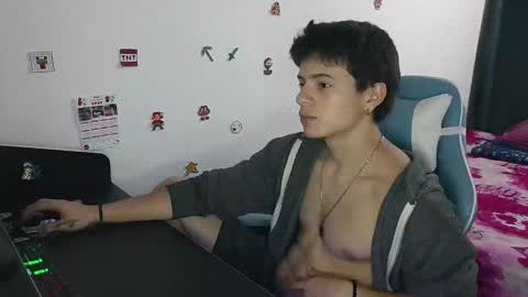 carapalida9008 online show from January 28, 11:28 pm