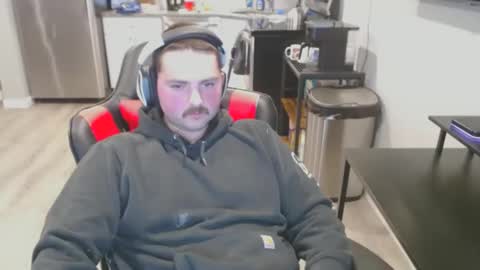 Snapshot of cardi_beans chatting on January 4, 12:37 am cardi_beans online show from January 4, 12:37 am