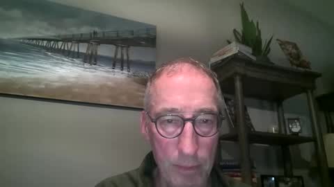 Caressluving online show from May 19, 4:19 am
