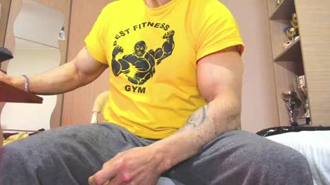 Laz online show from January 1, 8:35 am
