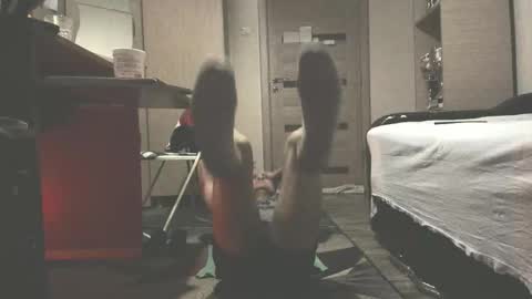 Snapshot of carin_the_body chatting on October 6, 2:16 am Laz online show from October 6, 2:16 am