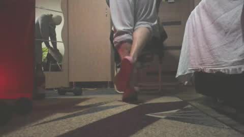 Snapshot of carin_the_body chatting on October 14, 3:35 am Laz online show from October 14, 3:35 am