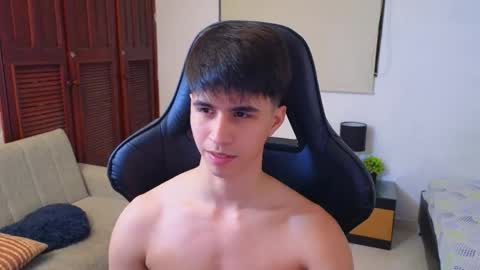 carl_dixon online show from May 20, 12:17 am