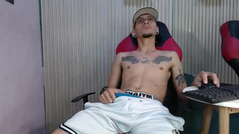 Carl online show from November 12, 4:18 am