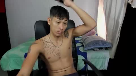Snapshot of carlitosex09 chatting on March 7, 6:00 pm master online show from March 7, 6:00 pm