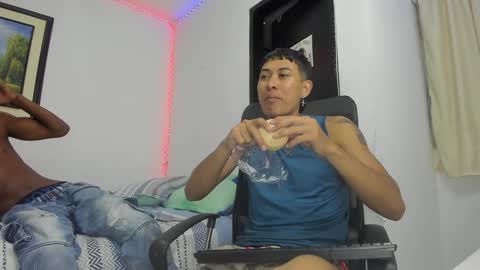 Snapshot of carlitosex09 chatting on January 12, 12:07 am master online show from January 12, 12:07 am