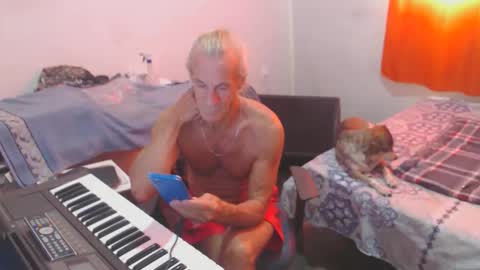 carlos online show from May 21, 1:48 pm